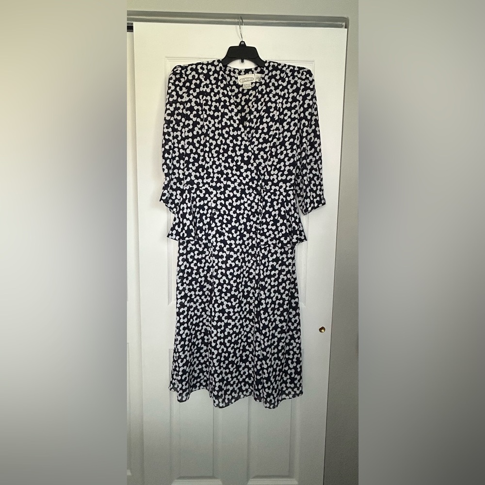 Vintage Liz Roberts Peplum Black & White 3/4 Sleeve Dress - Picture 1 of 6